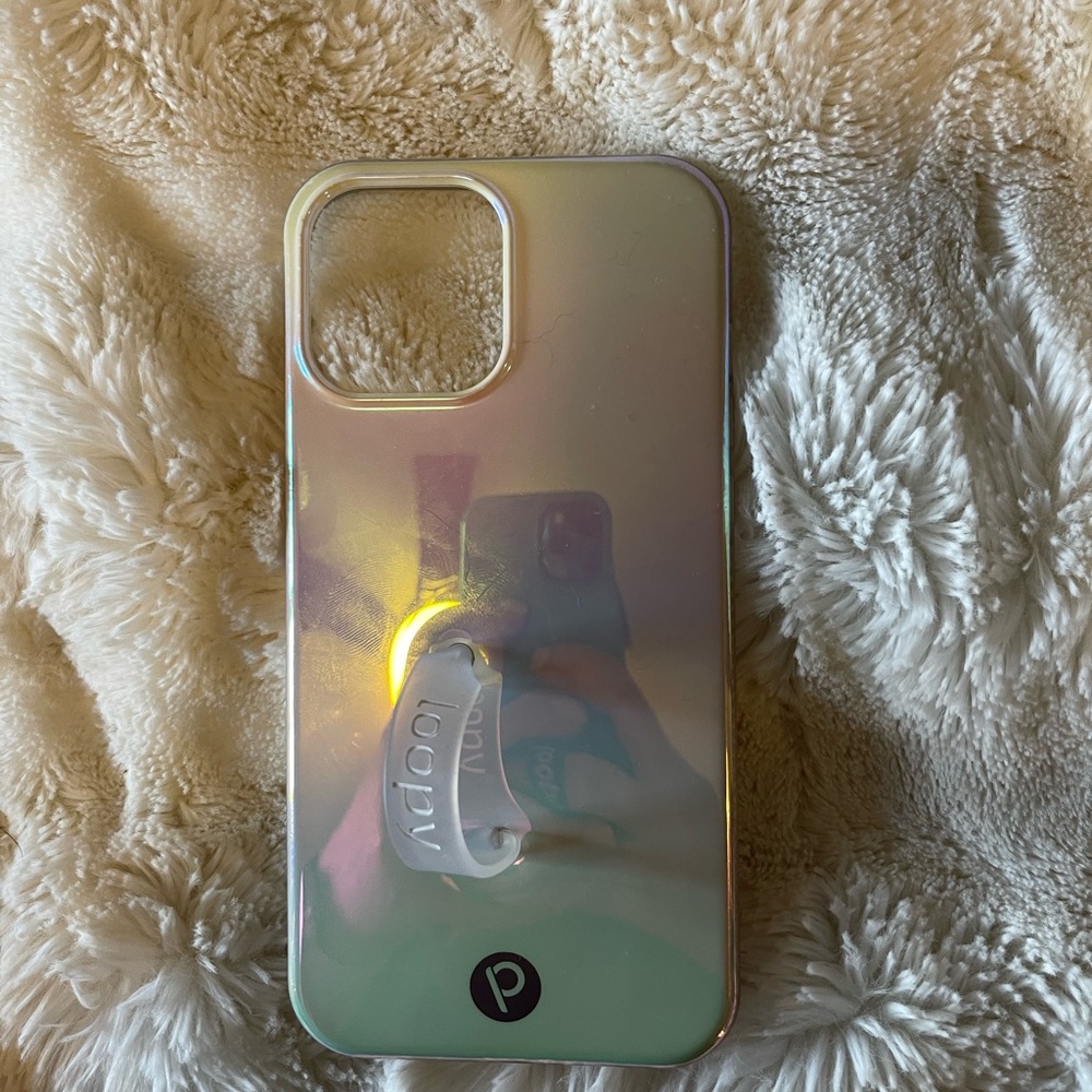iPhone 12 pro max Pearl |Iridescent| Loopy case in good condition!